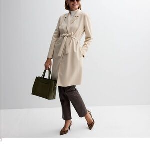 NWT Super Soft Jaclyn Smith Classic Cream Belted Coat